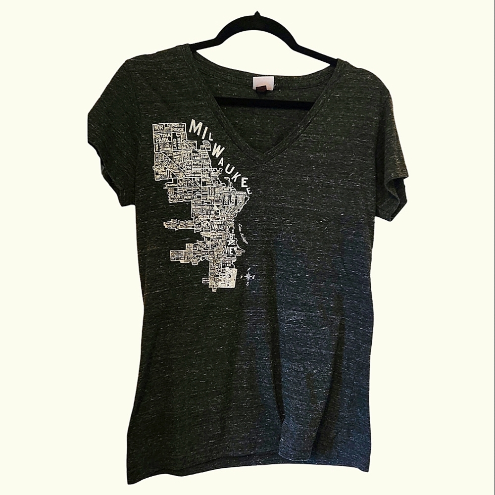 Brew City Milwaukee Neighborhoods T Shirt - V Neck Women's Large Heather Gray